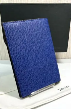 ヴァレクストラ　Valextra 二つ折り財布　レザー　サファイアブルー ヴァレクストラ Valextra 二つ折り財布 レザー サファイアブルー
