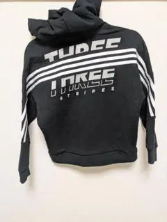 アディダス　パーカー130センチ