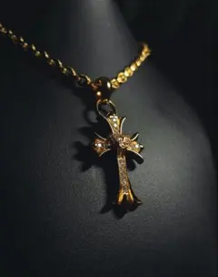 アリゾナフリーダム ペンダントトップ クロス 唐草彫り アリゾナフリーダム ペンダントトップ クロス 唐草彫り - メルカリ