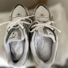 new balance 725 ホワイト/グレー スニーカー