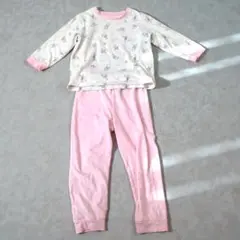 UNIQLOユニクロピーターラビット長袖パジャマセット（ピンク）