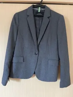 UNITED ARROWS グレー テーラードジャケット　サイズ40のサムネイル