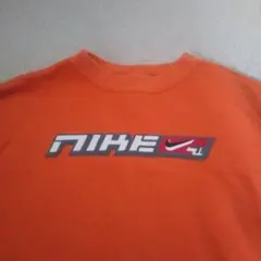 ナイキ 長袖 トレーナー　キッズ160相当　オレンジ