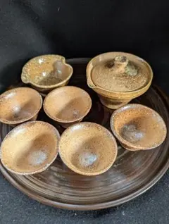 陶器製茶器セット（急須・茶碗５個・湯冷まし）