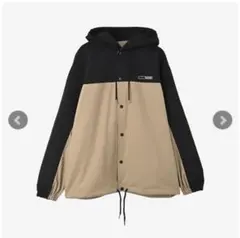 フード付きマウンテンパーカー ベージュと黒