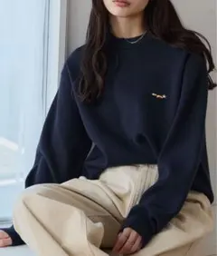 ネイビー ニット