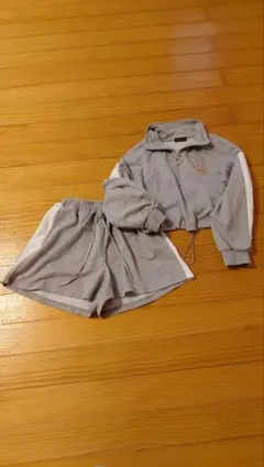 ショートパンツ