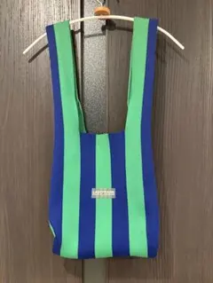 Item thumbnail for item 17efeea2-dc8a-41cc-87bd-afa8a07c4b5c