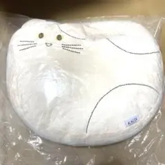 カルディ　猫の日　もちもちネコクッション
