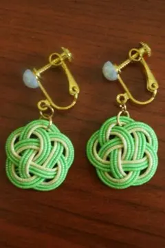 Item thumbnail for item b1b91f47-2d46-44f1-8a8d-e9ef545cecd0