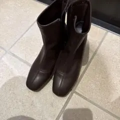 グローバルワーク　ブラウン ジッパー付きショートブーツ