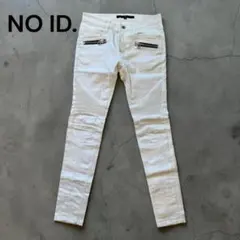 NO ID. ホワイト スキニーデニム バイカーパンツのサムネイル