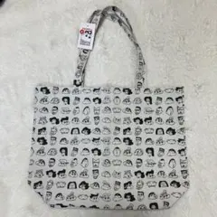 新品　ASOKO クレヨンしんちゃん 総柄 トートバッグ