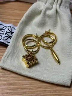 ピアス チャーム