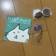 MINT Neko ミントネコ　 バッジセットとストラップ　シール　3点セット