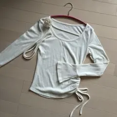 白 韓国 トップス y2k バラ バラチョーカー 韓国アイドル