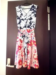 【未使用級】Chesty❤︎ フラワー切り替え花柄ノースリーブワンピース サイズ1