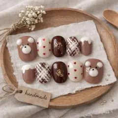 バレンタインネイル　くまネイル　チョコレート　ニュアンス　ミラー　チョコネイル
