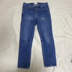 Item thumbnail for item 1c6ece69-d6d5-406c-9ec0-e876a4688d2a