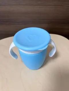 【新品未使用】マンチキン　ハンドル付きミラクルカップ