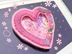 【送料無料】ブローチ♡シェイカー風♡アイシングクッキーみたい