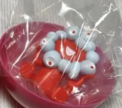 お座りミャクミャク赤　海洋堂カプセルトイ
