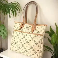 期間限定値引 russet トートバッグ No.1528 ベージュ/赤 - メルカリ