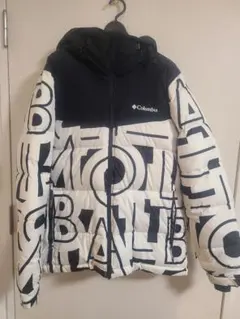【限定】Columbia ダウンジャケット ロゴプリント　オムニヒート