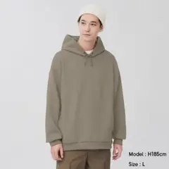 カーキ パーカー