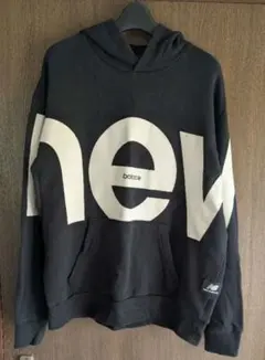 New Balance ビッグロゴパーカー ブラック