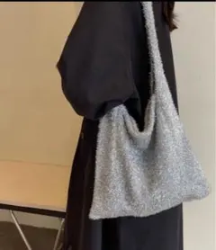 【 Jelly moo / ジェリームー 】ラメ シャギー ニット トートバッグ