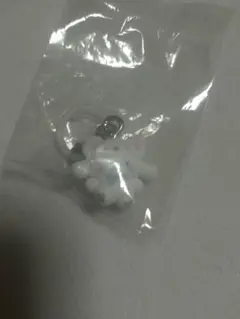 サンリオキャラクターズ ふわふわスノー めじるしアクセサリー シナモン