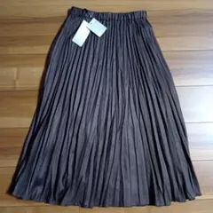 【新品】UNTITLED ロングスカート ブラウンのサムネイル