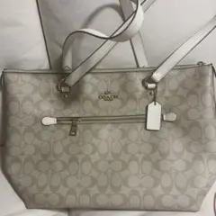 COACH ジッパー　トートバッグ ベージュ