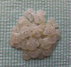 くま型釦☆18mm☆パール　30個