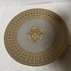 エルメス モザイク 24 ゴールド プレート 21cm 箱付 - メルカリ