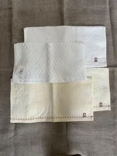 【新品】今治タオル⭐️高品質タオルハンカチ 4枚セット（白・クリーム色）