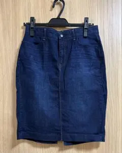 ユニクロ　デニム タイトスカート ひざ丈
