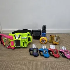 仮面ライダーエグゼイド変身ベルトとガシャットセット DXゲーマドライバー