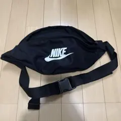 NIKE ボディバッグ ウエストポーチ ブラック