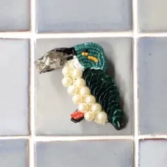 ビーズ刺繍ブローチ　カワセミ