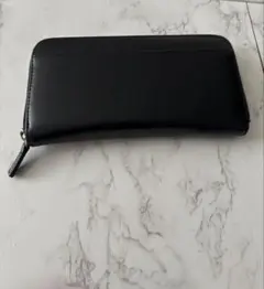 ブラックレザー長財布