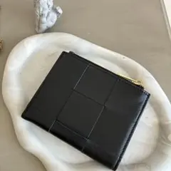 羊皮　財布 ラムレザー 編み込み　イントレチャート風　コンパクト レディース