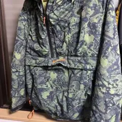 DIESEL 迷彩フード付きダウンジャケット