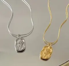 サージカルステンレス スネークチェーン 【大人気】 フラワーコイン✨ ネックレス