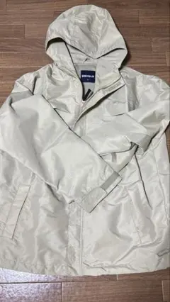 UNIQLO ユニクロ　フード付きナイロンジャケット ベージュ　Ｍサイズ