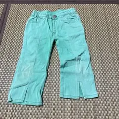 ミントグリーン 裾スリット付きパンツ