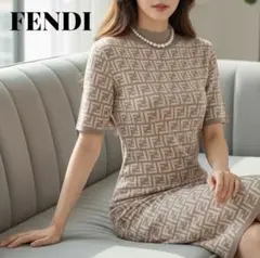 《極美品》FENDI フェンディ ロングワンピ リブニット モックネック ズッカのサムネイル