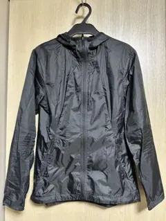 ASICS ランニング　ウィンドブレーカー　ジャケット　ブラック