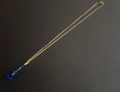 青色涙滴型ペンダントネックレス